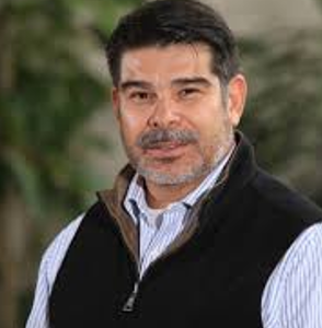 Dr. Gustavo Córdova Bojórquez